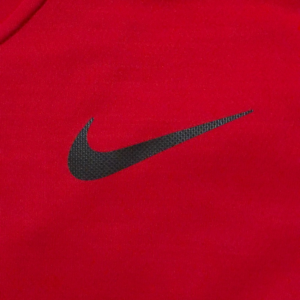 NWT!! Nike Dri-Fit T-shirt - Picture 3 of 3
